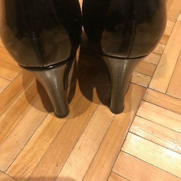 Donald  J Pliner sock boots​​​​​​​​​​​​ - Picture 3 of 6